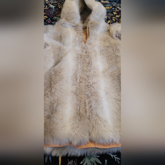 Vintage Sears Fashion White Faux Fur Women's Jacket❤️BEAUTIFUL!!!! Sz Sm/Med(16) - Picture 9 of 16